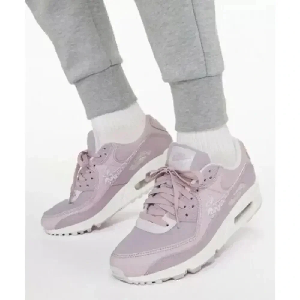 Nike Women's Air Max 90 Sneakers Plum Fog Venice Summit White Size 9.5
